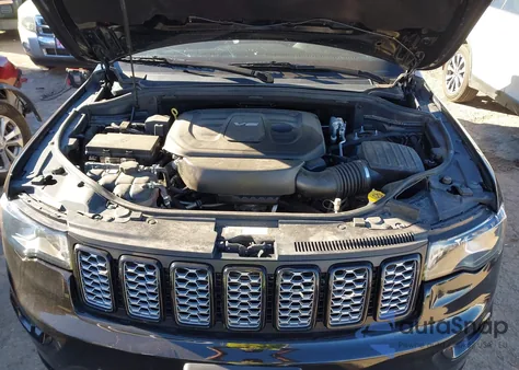 2018 Jeep Grand Cherokee Altitude 4X4 from USA, damaged, VIN 1C4RJFAG4JC272845